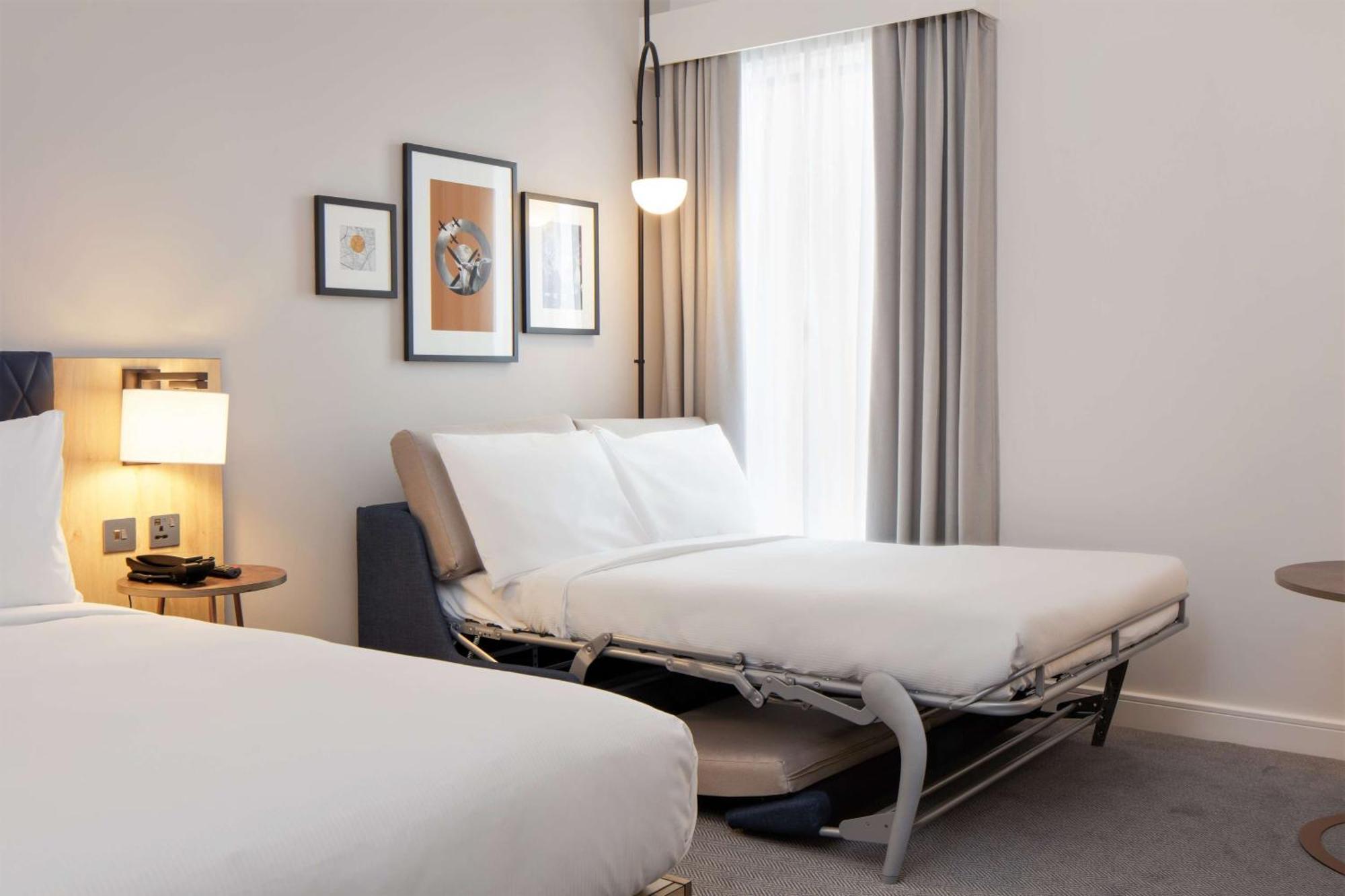 Hilton Garden Inn Stoke On Trent Bagian luar foto