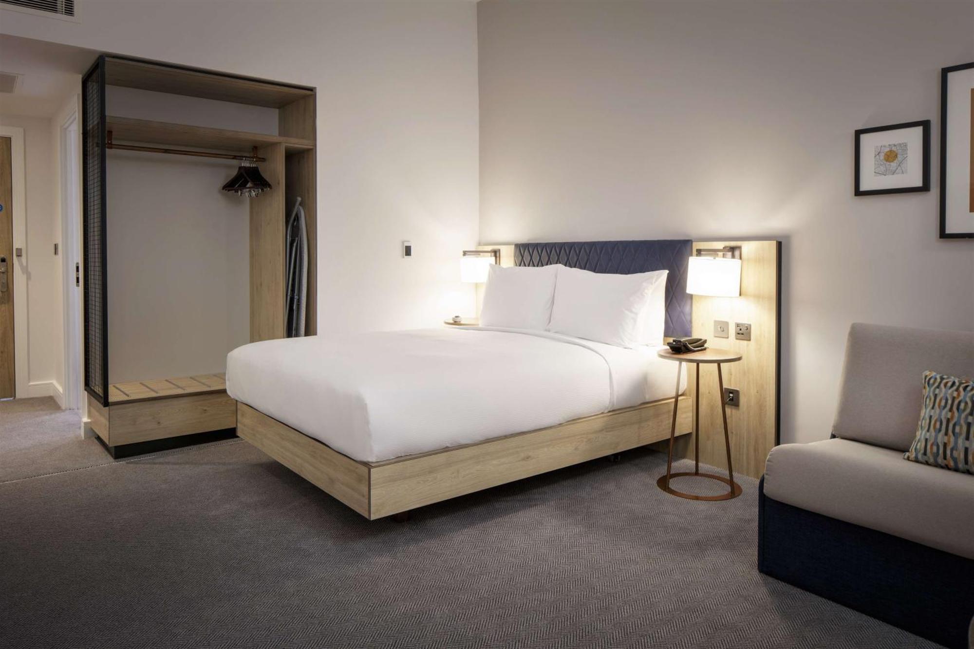 Hilton Garden Inn Stoke On Trent Bagian luar foto